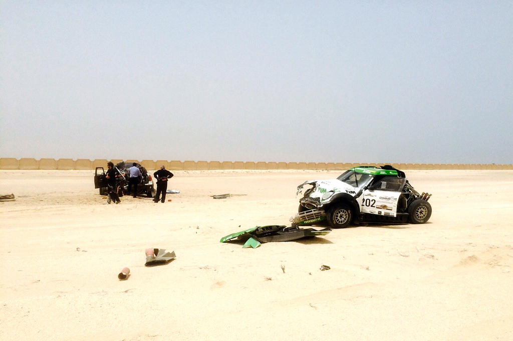 Crash zorgt voor vroegtijdig einde in Qatar