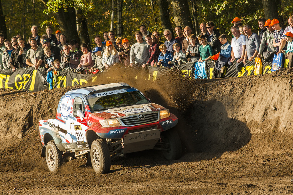 Van Loon prolongeert winst in tiende Pre-Proloog